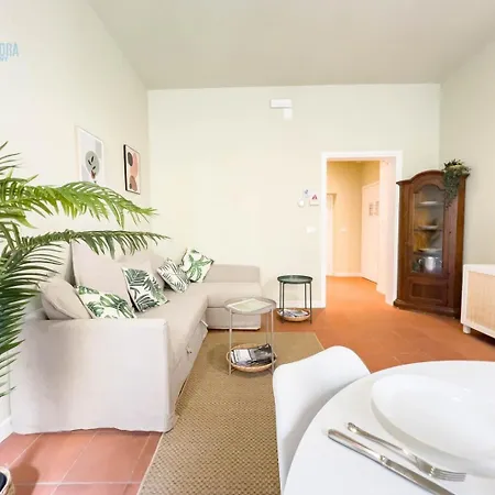 Cadorna 14 Tirabora Short Rent * Trieste
