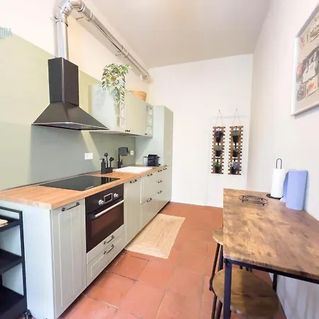 Apartment Cadorna 14 Tirabora Short Rent Trieste