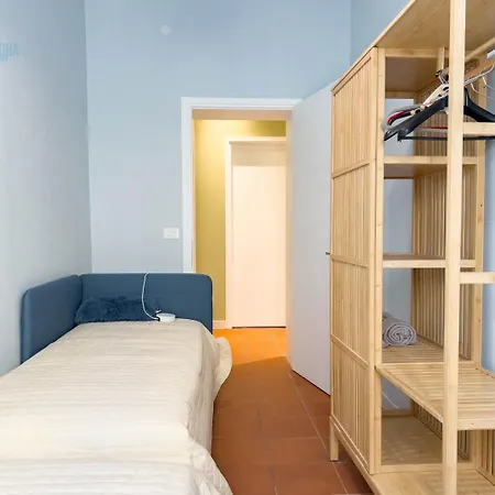 Cadorna 14 Tirabora Short Rent Daire *